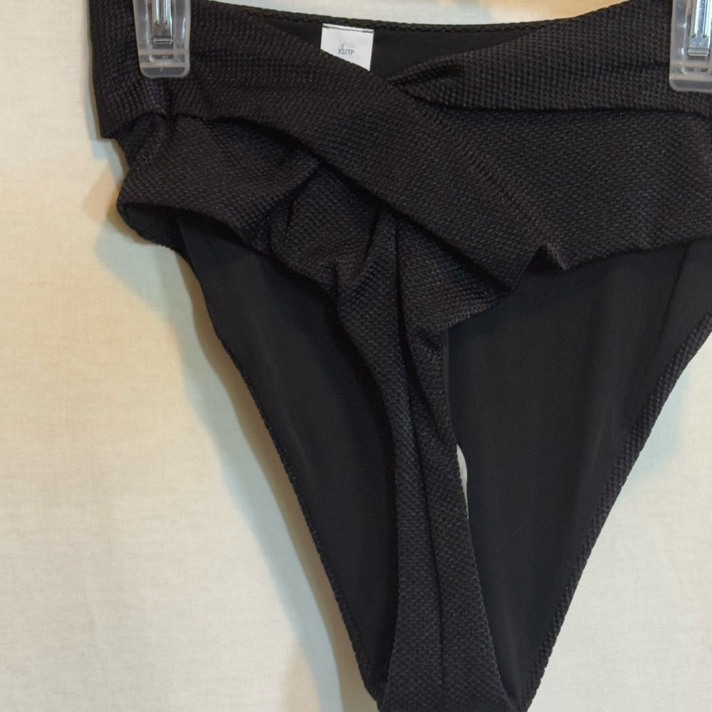 AA-554 Aerie NWOT High Cut‎ Cheeky Twisted Front Black Bikini Bottoms Size XS - Picture 2 of 11